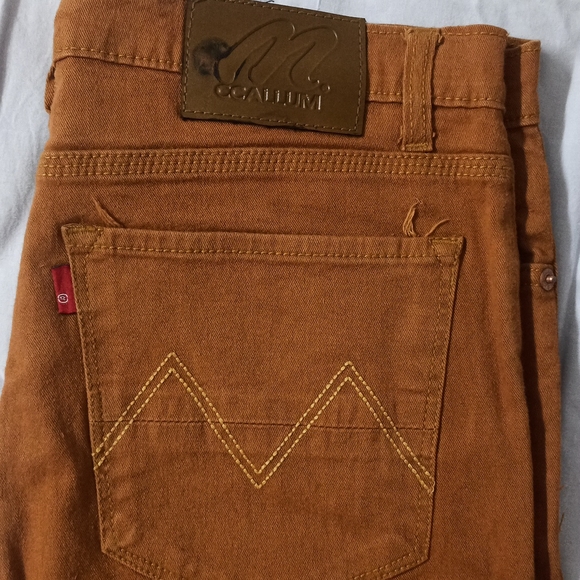 Chinos - Picture 5 of 7